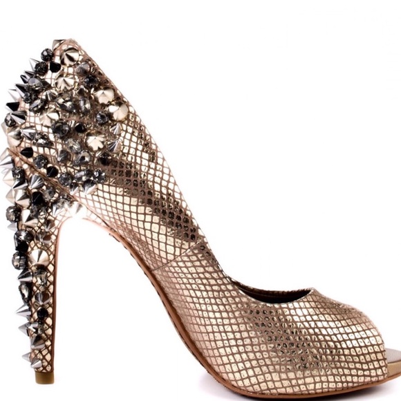 Sam Edelman Shoes - Sam Edelman Larissa Spiked Peep Toe Pump